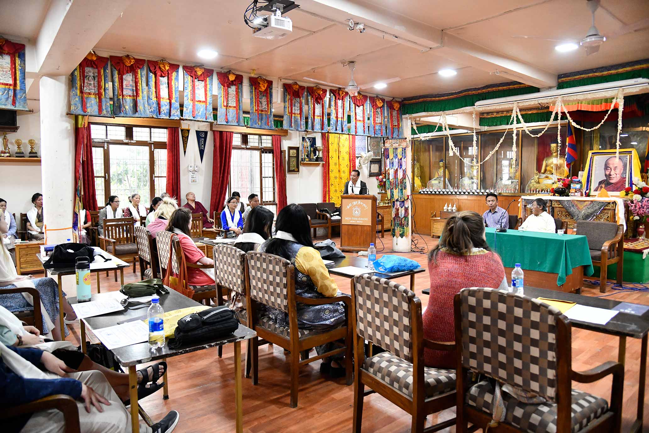 Read more about the article A Six-Day Initiative program between Men-Tsee-Khang College and the Center for Spirituality & Healing, University of Minnesota